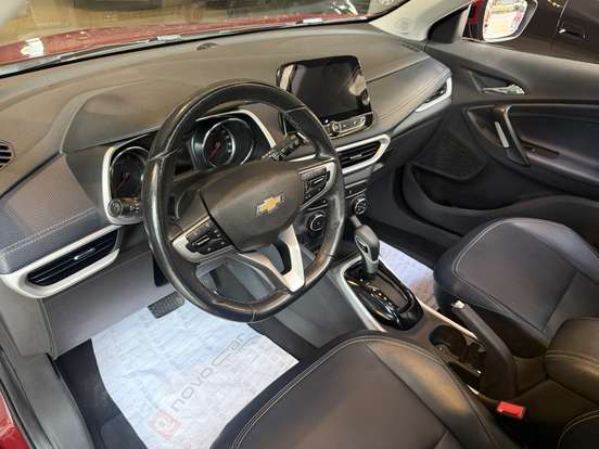 CHEVROLET-TRACKER-2022