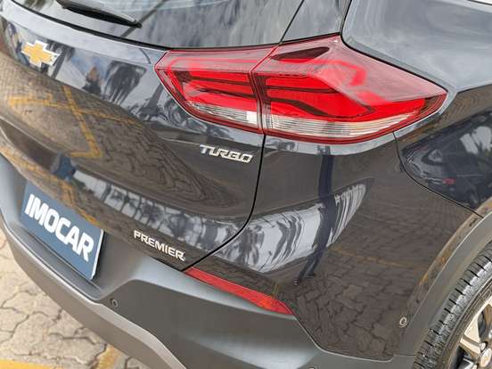 CHEVROLET-TRACKER-2025