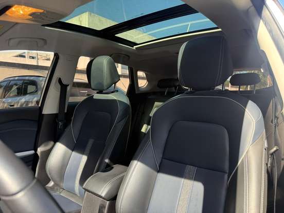 CHEVROLET-TRACKER-2023