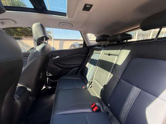 CHEVROLET-TRACKER-2023