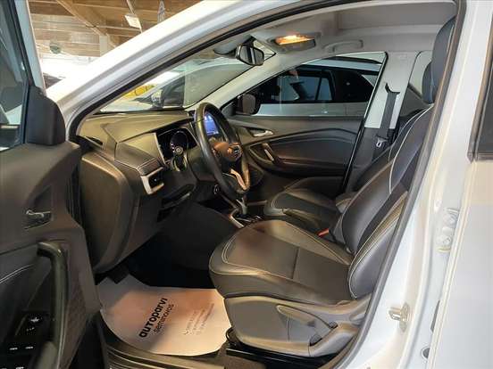 CHEVROLET-TRACKER-2022
