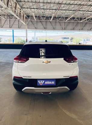 CHEVROLET-TRACKER-2020