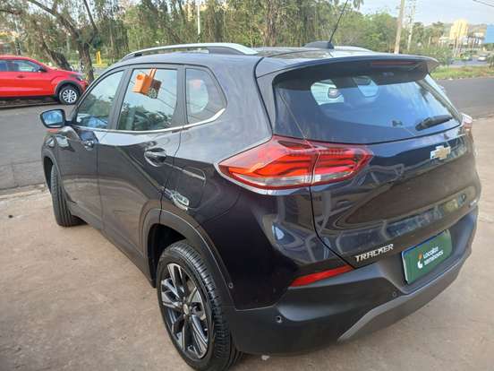 CHEVROLET-TRACKER-2025