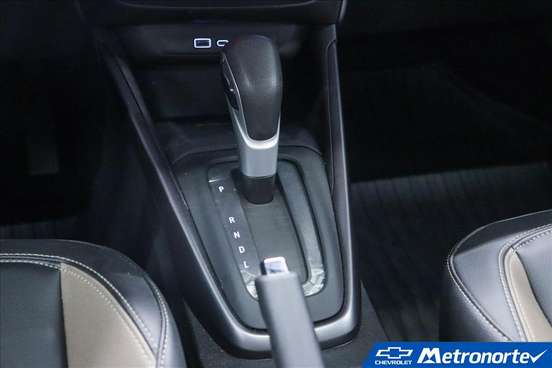 CHEVROLET-TRACKER-2025