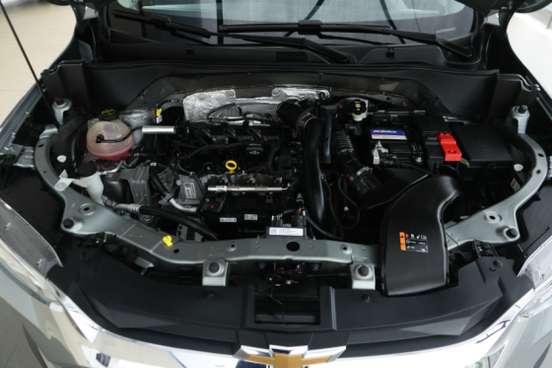 CHEVROLET-TRACKER-2024