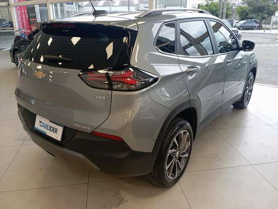CHEVROLET-TRACKER-2025
