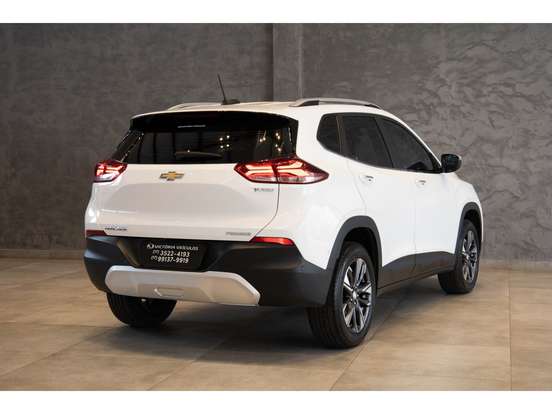 CHEVROLET-TRACKER-2021
