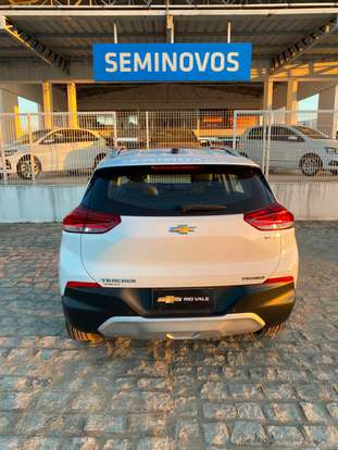 CHEVROLET-TRACKER-2022