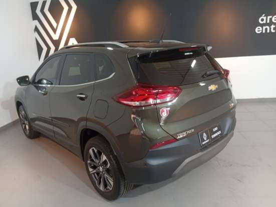 CHEVROLET-TRACKER-2024