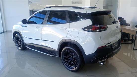 CHEVROLET-TRACKER-2025
