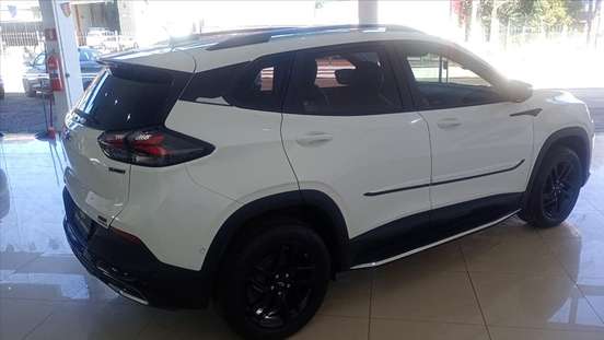 CHEVROLET-TRACKER-2025