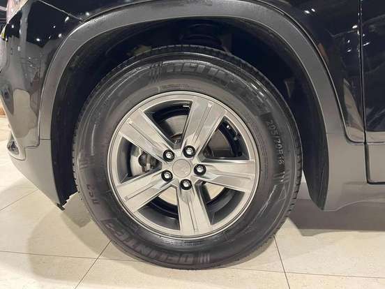 CHEVROLET-TRACKER-2018
