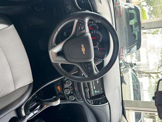 CHEVROLET-TRACKER-2016