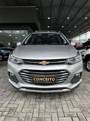 CHEVROLET-TRACKER-2019