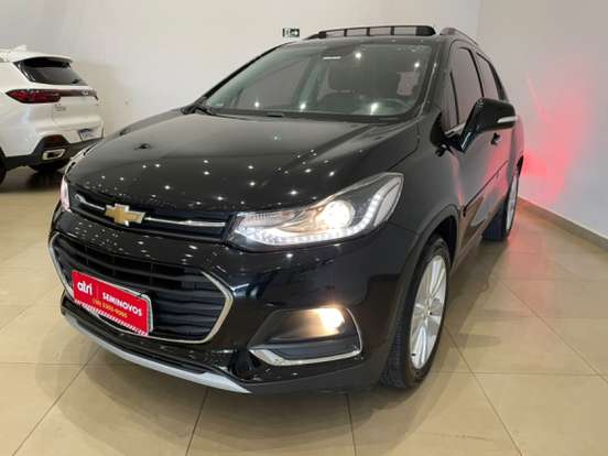 CHEVROLET-TRACKER-2017