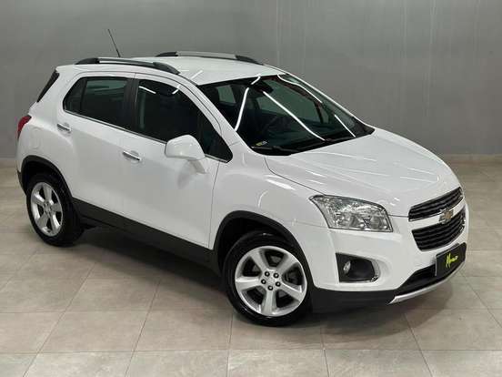 CHEVROLET-TRACKER-2015