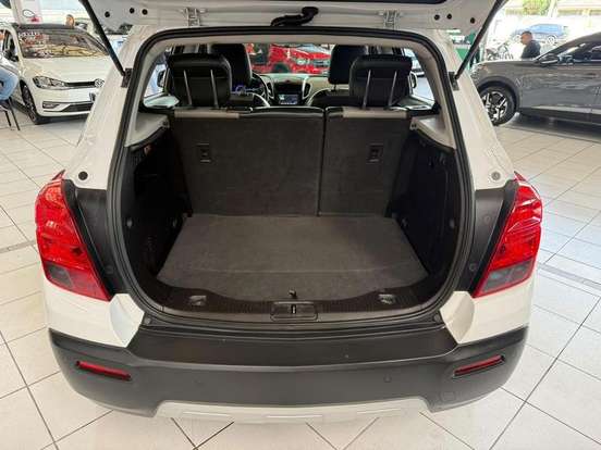 CHEVROLET-TRACKER-2014