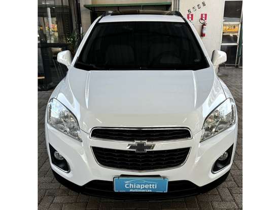 CHEVROLET-TRACKER-2015