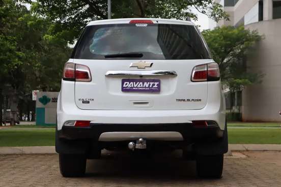 CHEVROLET-TRAILBLAZER-2013