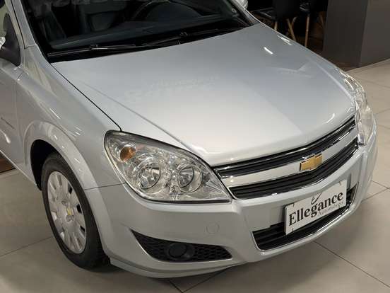 CHEVROLET-VECTRA-2.0 MPFI EXPRESSION 8V 140CV FLEX 4P AUTOMÁTICO CHEVROLET-VECTRA-2011