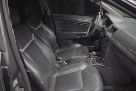 CHEVROLET-VECTRA-2010