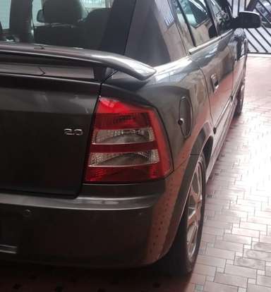 CHEVROLET-ASTRA-2010