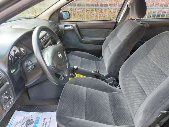 CHEVROLET-ASTRA-2010