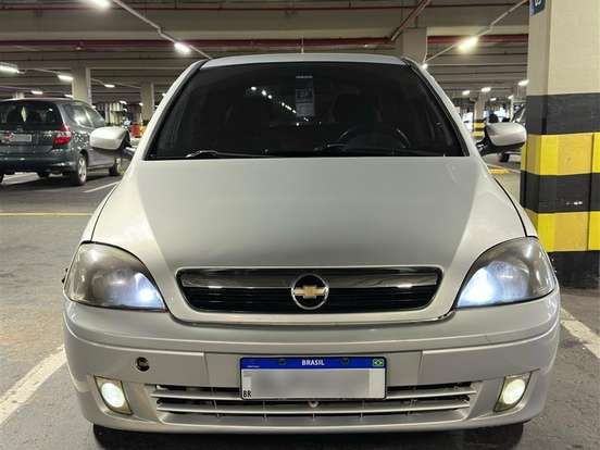 CHEVROLET-CORSA-1.0 MPFI 8V GASOLINA 4P MANUAL CHEVROLET-CORSA-2003