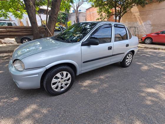 CHEVROLET CORSA 1.0 MPFI WIND SEDAN 8V GASOLINA 4P MANUAL