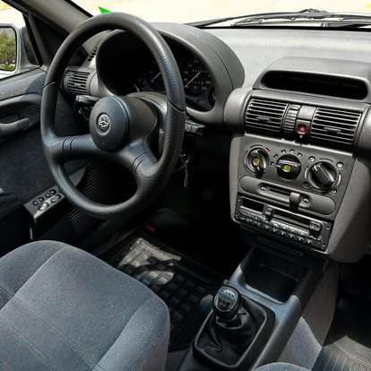 CHEVROLET-CORSA-1996