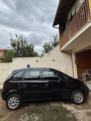 CHEVROLET-MERIVA-2010