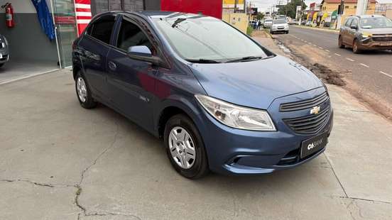 CHEVROLET-ONIX-1.0 MPFI LS 8V FLEX 4P MANUAL CHEVROLET-ONIX-2015