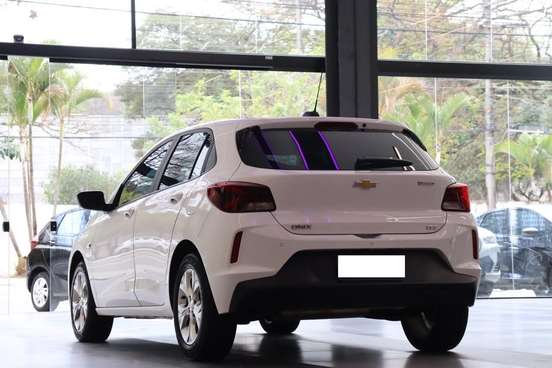 CHEVROLET-ONIX-2024