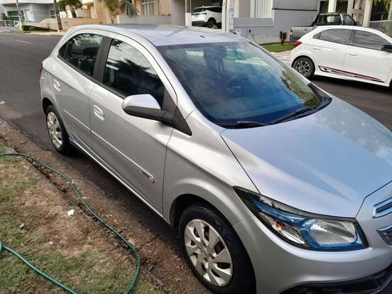 CHEVROLET-ONIX-1.4 MPFI LT 8V FLEX 4P MANUAL CHEVROLET-ONIX-2015