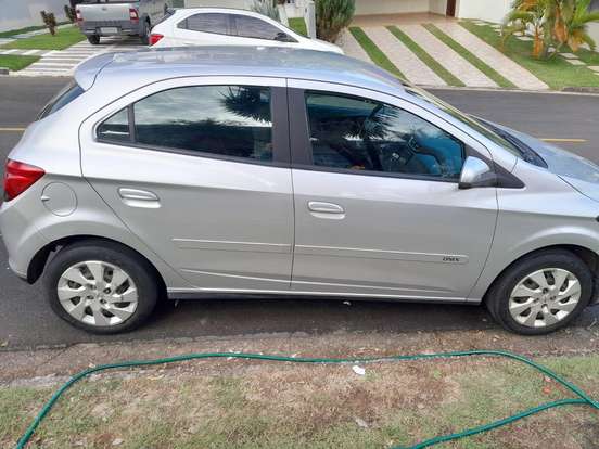 CHEVROLET-ONIX-1.4 MPFI LT 8V FLEX 4P MANUAL CHEVROLET-ONIX-2015