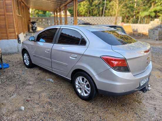 CHEVROLET-PRISMA-2015