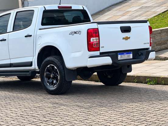 CHEVROLET-S10-2.8 16V TURBO DIESEL LS CD 4X4 MANUAL CHEVROLET-S10-2022