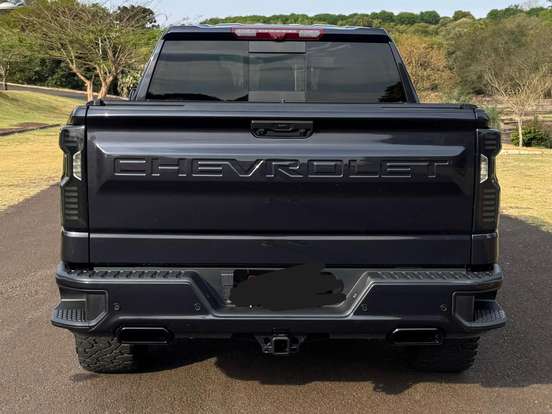 CHEVROLET-SILVERADO-2023
