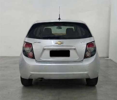 CHEVROLET-SONIC-2013