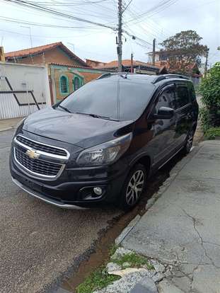CHEVROLET-SPIN-2016