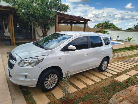 CHEVROLET-SPIN-1.8 LT 8V FLEX 4P AUTOMÁTICO CHEVROLET-SPIN-2012
