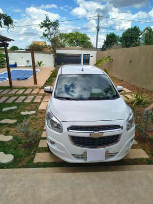 CHEVROLET-SPIN-2012