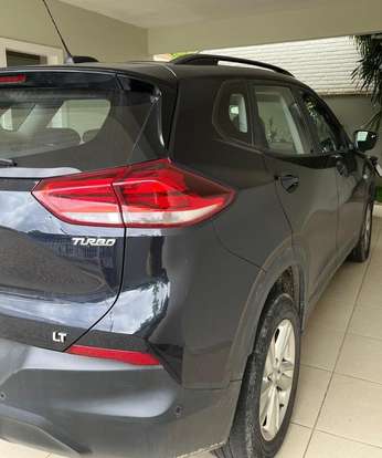 CHEVROLET-TRACKER-2021