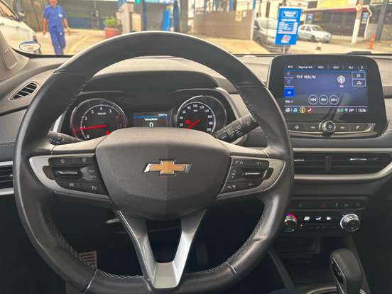 CHEVROLET-TRACKER-2022