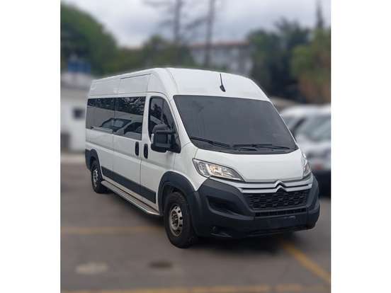 CITROËN-JUMPER-2.2 BLUEHDI DIESEL EXECUTIVO 17L MANUAL CITROËN-JUMPER-2024
