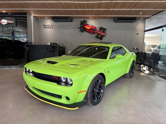 DODGE CHALLENGER 6.4 V8 HEMI GASOLINA R/T SCAT PACK WIDEBODY TORQUEFLITE