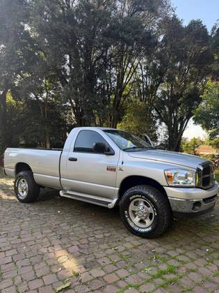 DODGE RAM 5.9 2500 SLT 4X4 CS I6 24V TURBO DIESEL 2P AUTOMÁTICO