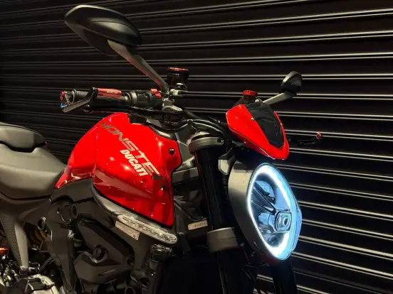 DUCATI-MONSTER 937-2022