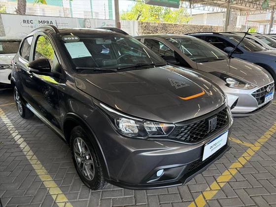 FIAT ARGO 1.3 FIREFLY FLEX TREKKING MANUAL