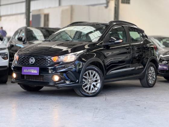 FIAT ARGO 1.3 FIREFLY FLEX TREKKING MANUAL